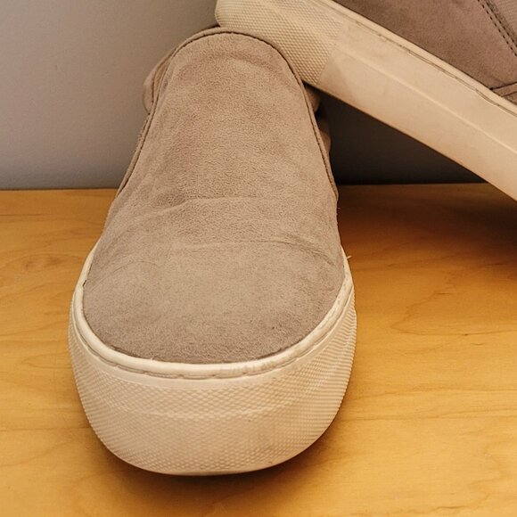 Steve Madden Sneakers - Picture 6 of 9